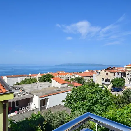 Evelin Gostinjska kuća Makarska