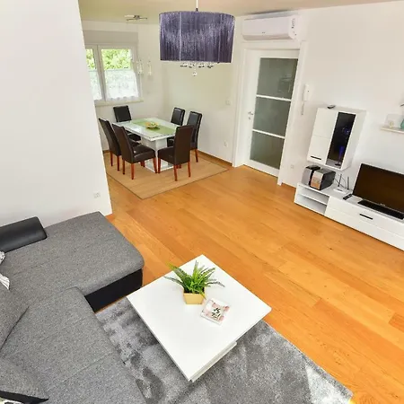 Evelin Guest house Makarska